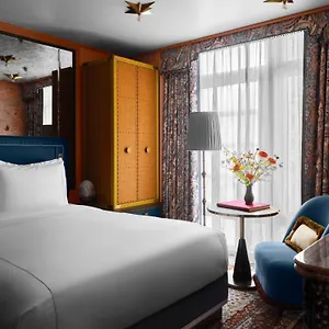 5* ホテル The Fifth Avenue